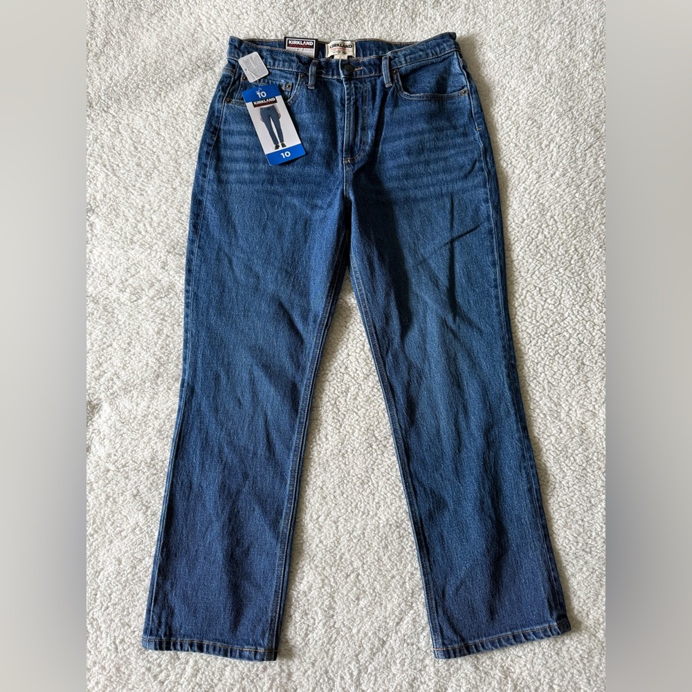 Kirkland Signature Women’s High Rise Straight Leg Blue Jeans Sz 10 New with Tags